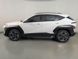 Hyundai Kona SEL Premium FWD 2026