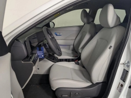 Hyundai Kona SEL Premium FWD 2026