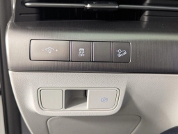 Hyundai Kona SEL Premium FWD 2026