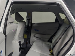 Hyundai Kona SEL Premium FWD 2026