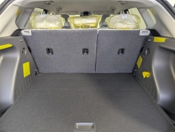 Hyundai Kona SEL Premium FWD 2026