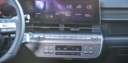 Hyundai Kona SEL Premium FWD 2026