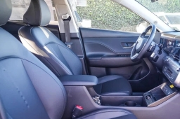 Hyundai Kona SEL Premium FWD 2026