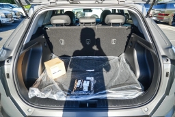 Hyundai Kona SEL Premium FWD 2026