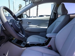 Hyundai Kona SEL Premium FWD 2026