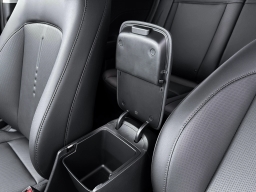 Hyundai Kona SEL Premium FWD 2026