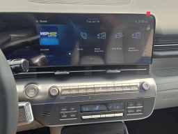Hyundai Kona SEL Premium FWD 2026