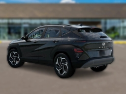 Hyundai Kona SEL Premium FWD 2026