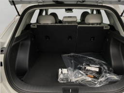Hyundai Kona SEL Premium AWD 2026