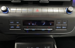 Hyundai Kona SEL Premium AWD 2026