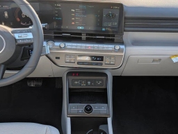 Hyundai Kona SEL Premium AWD 2026