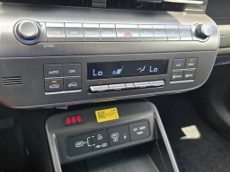 Hyundai Kona Limited FWD 2026