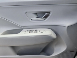 Hyundai Kona Limited FWD 2026