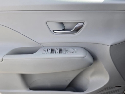 Hyundai Kona Limited FWD 2026