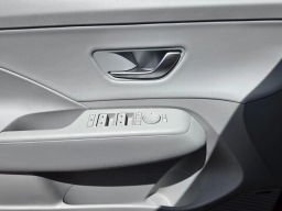 Hyundai Kona Limited FWD 2026