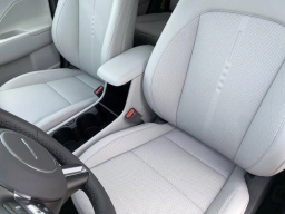 Hyundai Kona Limited FWD 2026
