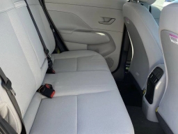 Hyundai Kona SEL Sport FWD 2026