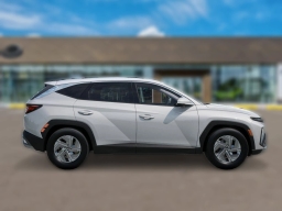Hyundai Tucson Hybrid SE FWD 2026