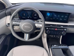 Hyundai Tucson Hybrid SEL Convenience AWD 2026
