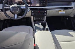 Hyundai Tucson Hybrid SEL AWD 2026