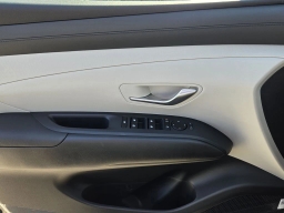 Hyundai Tucson Hybrid SEL AWD 2026