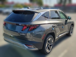Hyundai Tucson Hybrid SEL AWD 2026