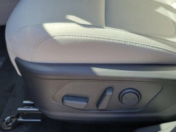 Hyundai Tucson Hybrid SEL AWD 2026