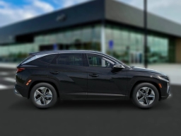 Hyundai Tucson Hybrid SEL AWD 2026