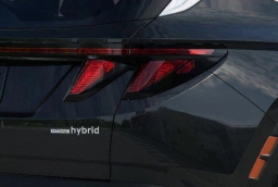 Hyundai Tucson Hybrid SEL AWD 2026
