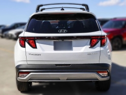 Hyundai Tucson Hybrid SEL AWD 2026