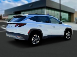 Hyundai Tucson Hybrid SEL AWD 2026