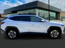 Hyundai Tucson Hybrid SEL AWD 2026