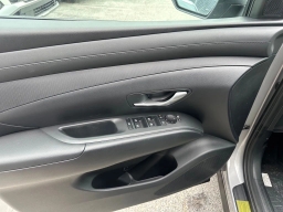 Hyundai Tucson Hybrid SEL AWD 2026