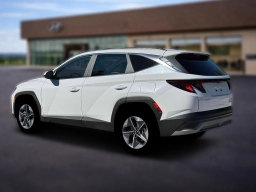 Hyundai Tucson Hybrid SEL AWD 2026