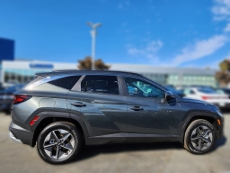 Hyundai Tucson Plug-In Hybrid SEL AWD 2025