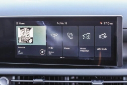 Hyundai Tucson Plug-In Hybrid SEL AWD 2026