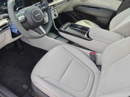 Hyundai Tucson Hybrid Limited AWD 2026
