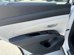 Hyundai Tucson Hybrid Limited AWD 2026
