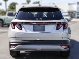 Hyundai Tucson Hybrid Limited AWD 2026