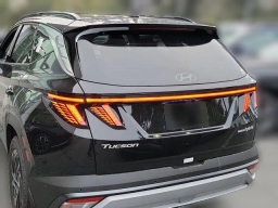 Hyundai Tucson Hybrid Limited AWD 2026