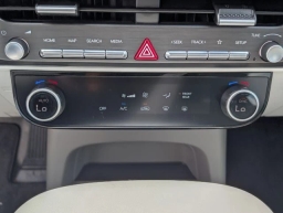 Hyundai Palisade SE FWD 2026
