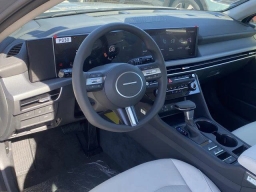 Hyundai Sonata SE FWD 2026