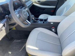 Hyundai Sonata SE FWD 2026