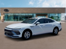 Hyundai Sonata SE FWD 2026