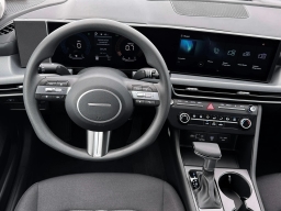 Hyundai Sonata SE FWD 2026