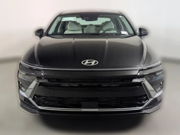 Hyundai Sonata SE FWD 2026