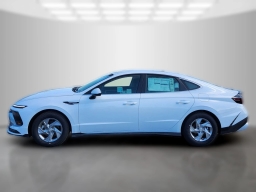 Hyundai Sonata SE FWD 2025