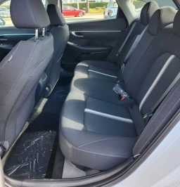 Hyundai Sonata SE FWD 2025