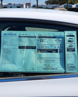 Hyundai Sonata SE FWD 2025