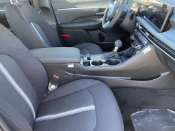 Hyundai Sonata SE FWD 2026